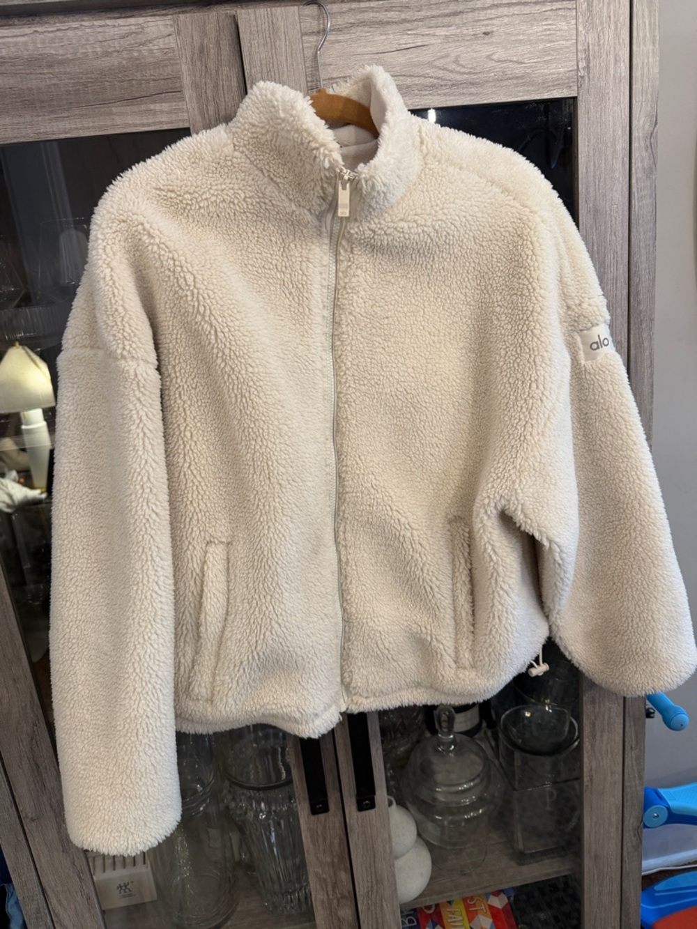 ALO Yoga Cream Sherpa Fleece Jacket